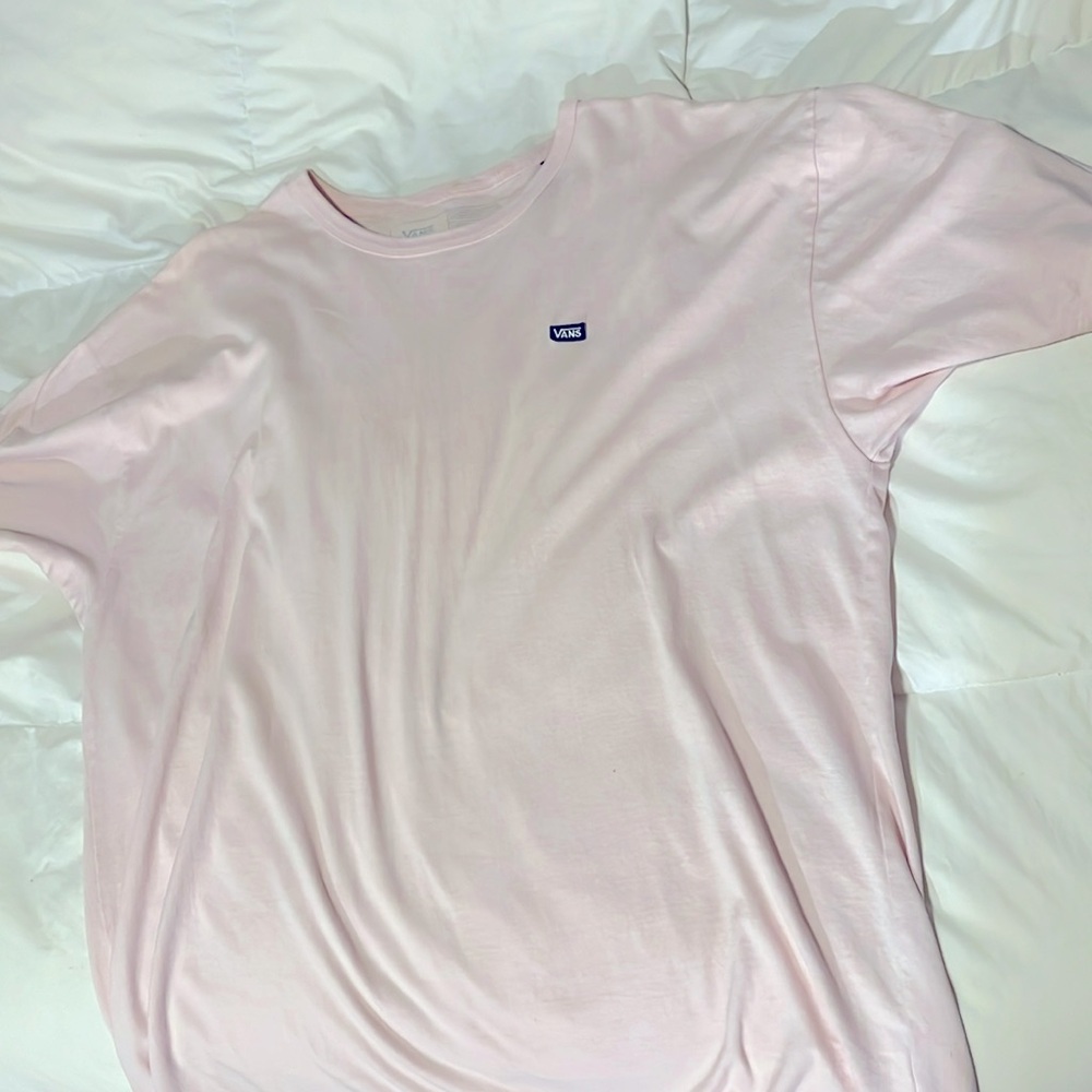 Light pink vans, extra large plain shirt